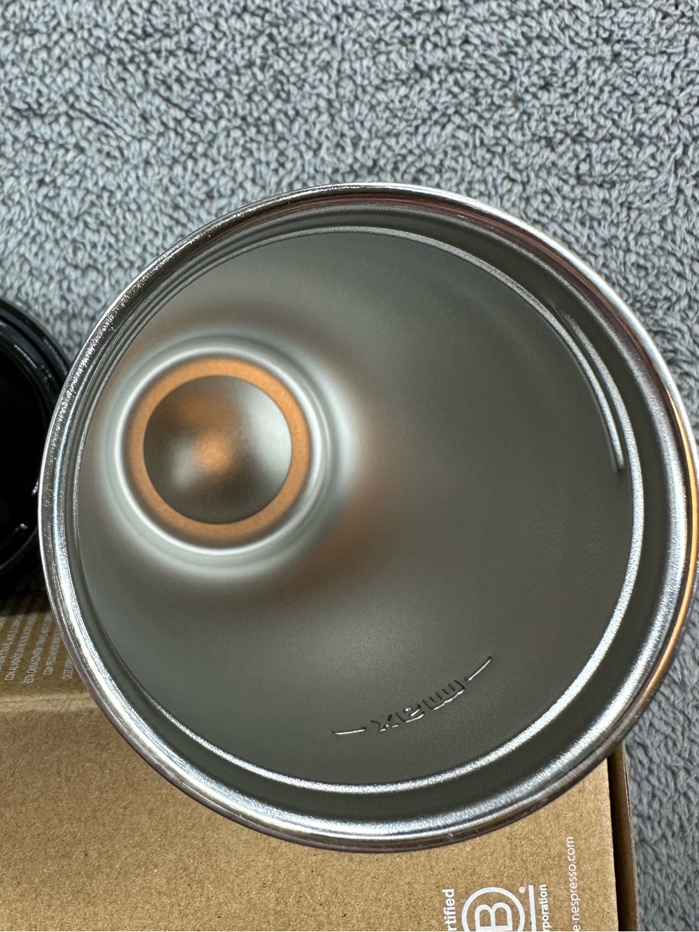Nespresso Travel Mug - Picture 6 of 7